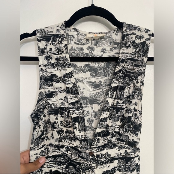 Marine Layer Holiday jumpsuits, extra small, like new! - Picture 5 of 8